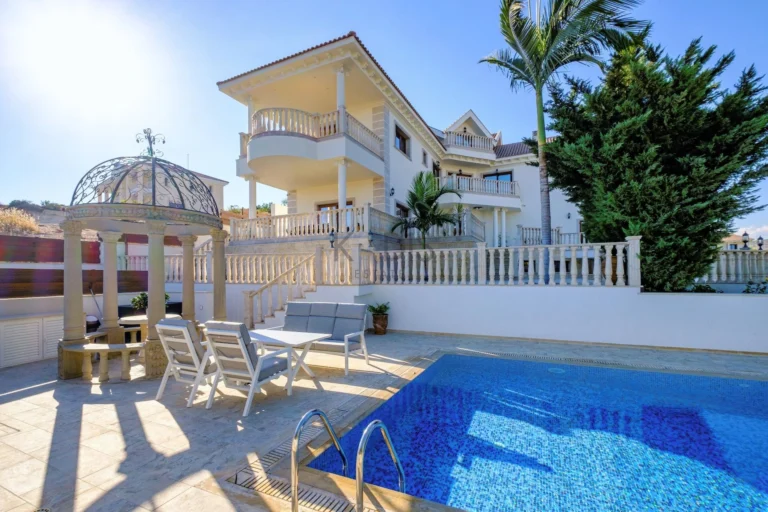 650m² House for Sale in Mouttagiaka, Limassol District