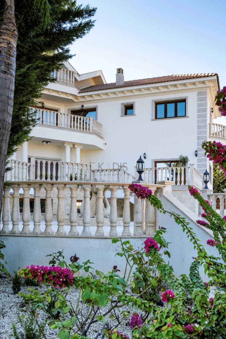 650m² House for Sale in Mouttagiaka, Limassol District