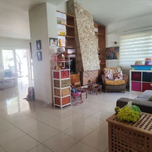 4 Bedroom House for Sale in Engomi, Nicosia District