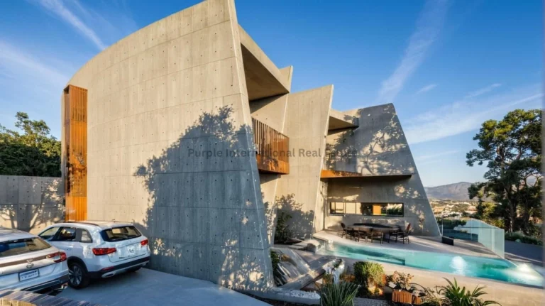 475m² House for Sale in Sea Caves, Paphos District