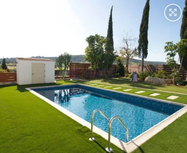 3 Bedroom House for Sale in Moni, Limassol District