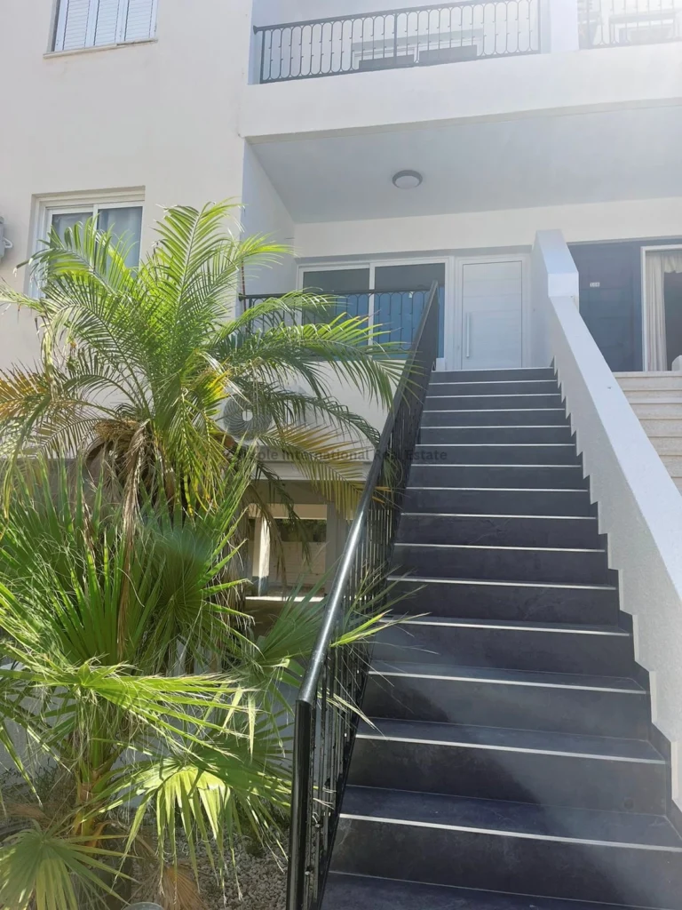 2 Bedroom House for Sale in Kato Paphos