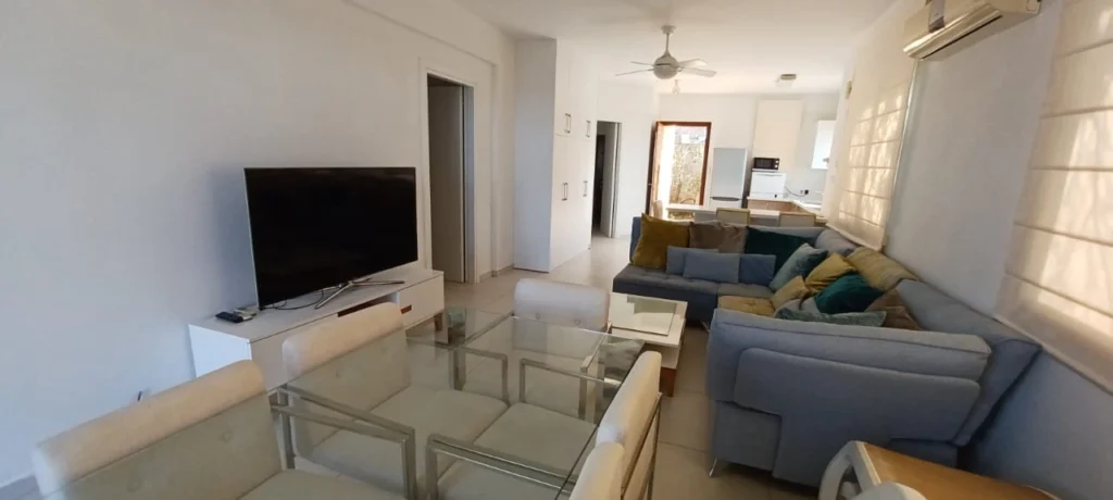 3 Bedroom House for Sale in Chlorakas, Paphos District