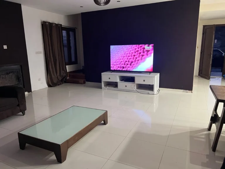 3 Bedroom House for Sale in Akrotiri, Limassol District