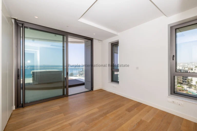 4 Bedroom Apartment for Sale in Limassol District