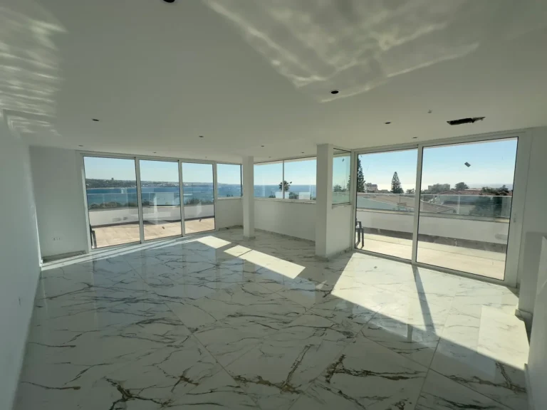 6+ Bedroom House for Sale in Pegeia, Paphos District