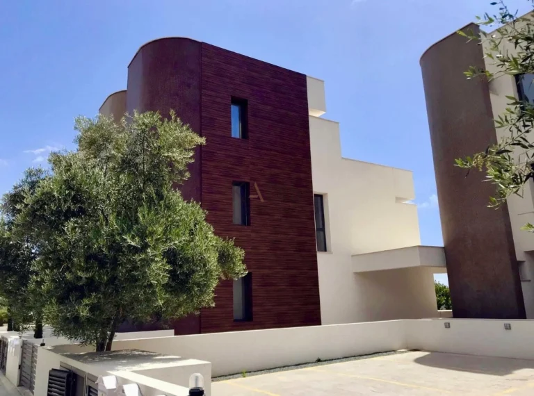 3 Bedroom House for Sale in Potamos Germasogeias, Limassol District