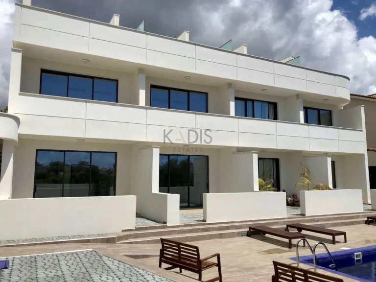 3 Bedroom House for Sale in Potamos Germasogeias, Limassol District