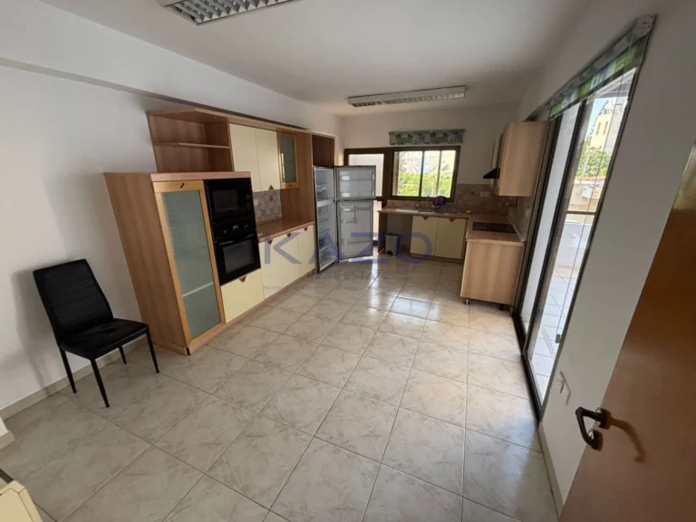 132m² Office for Rent in Limassol – Mesa Geitonia