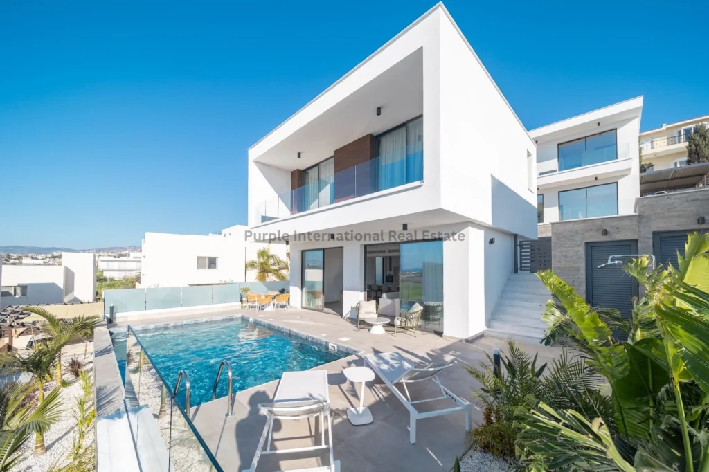 3 Bedroom House for Sale in Chlorakas, Paphos District