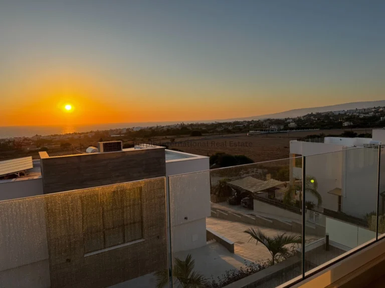 3 Bedroom House for Sale in Chlorakas, Paphos District