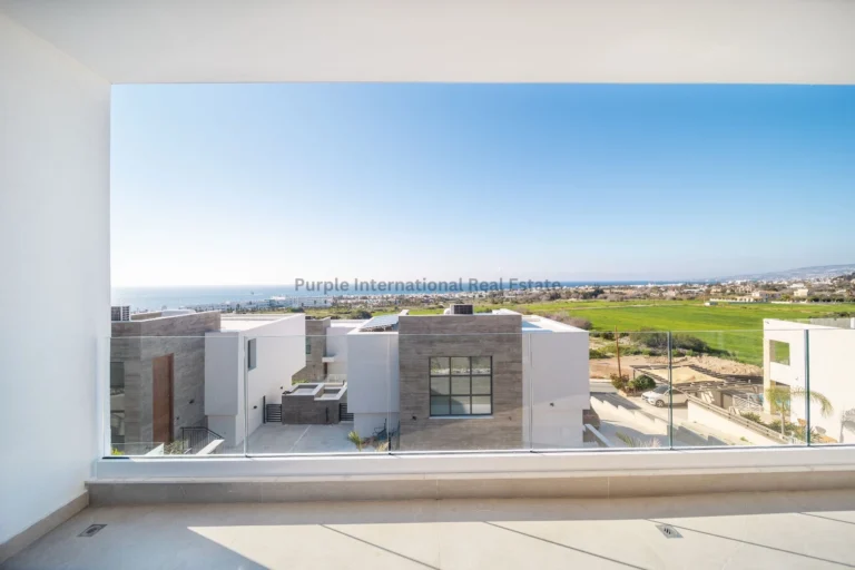 3 Bedroom House for Sale in Chlorakas, Paphos District