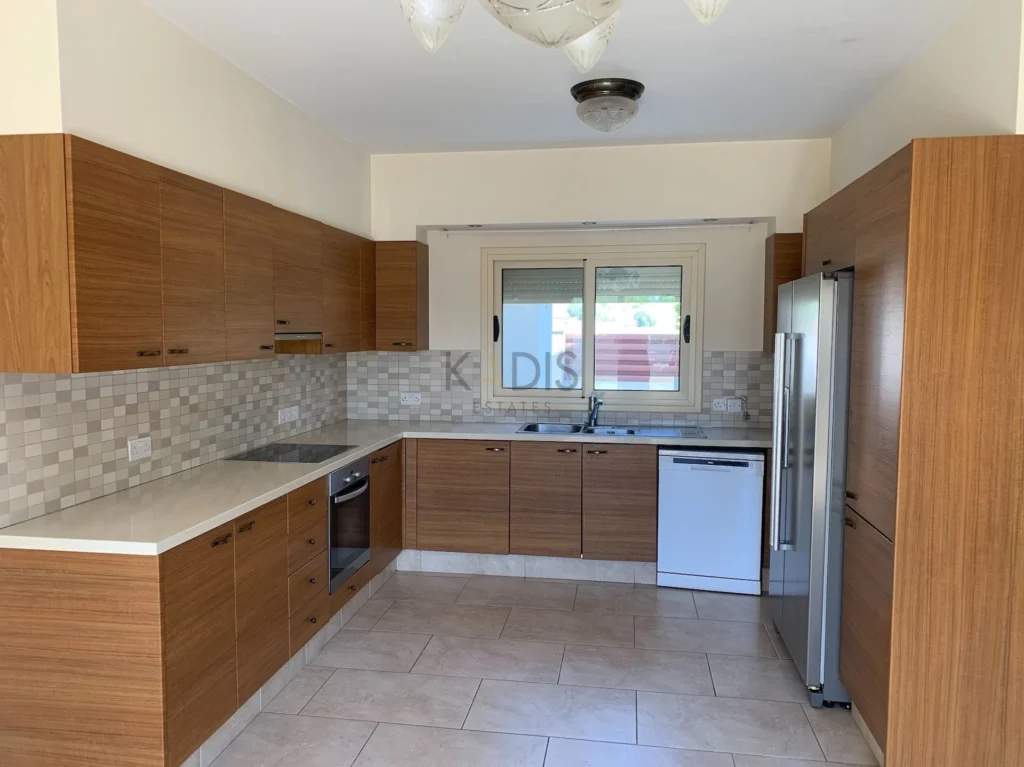 4 Bedroom House for Sale in Dali, Nicosia District