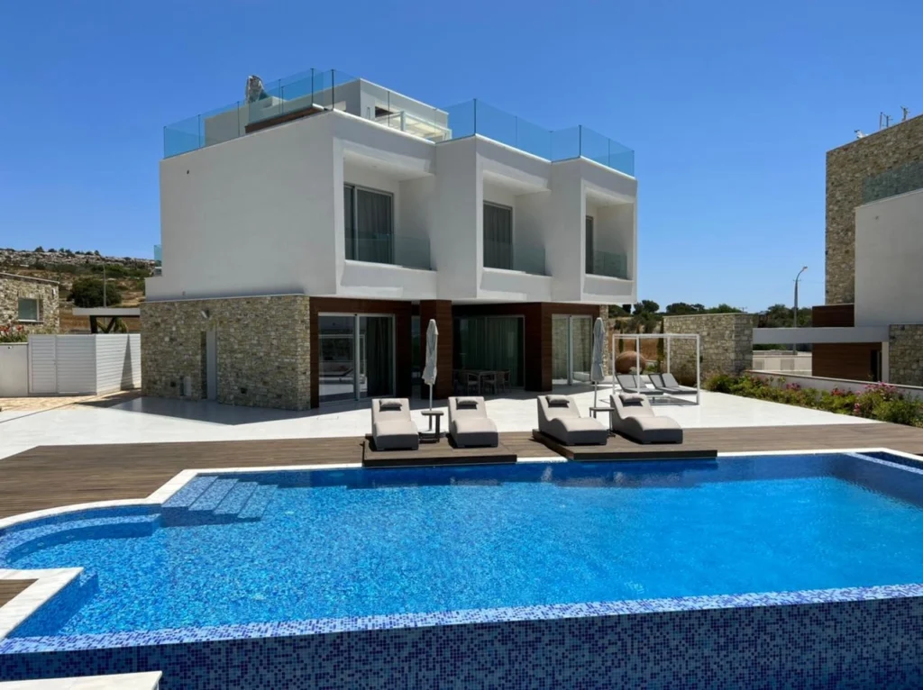 3 Bedroom House for Sale in Famagusta – Agia Napa