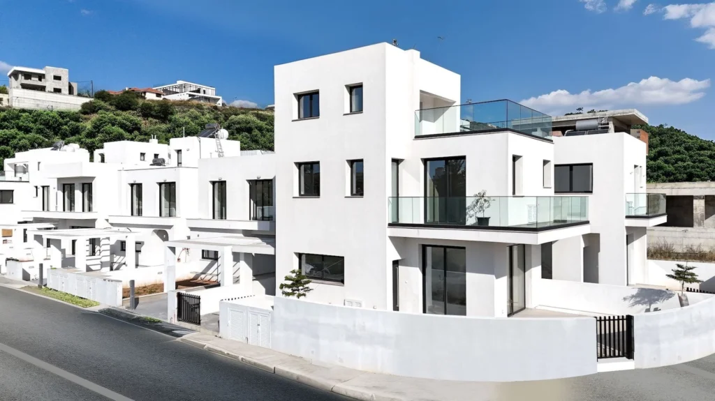 6+ Bedroom House for Sale in Limassol – Agios Athanasios