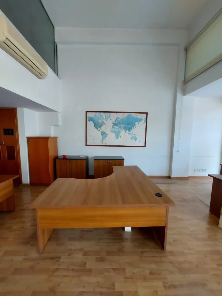 195m² Office for Rent in Limassol – Petrou kai Pavlou