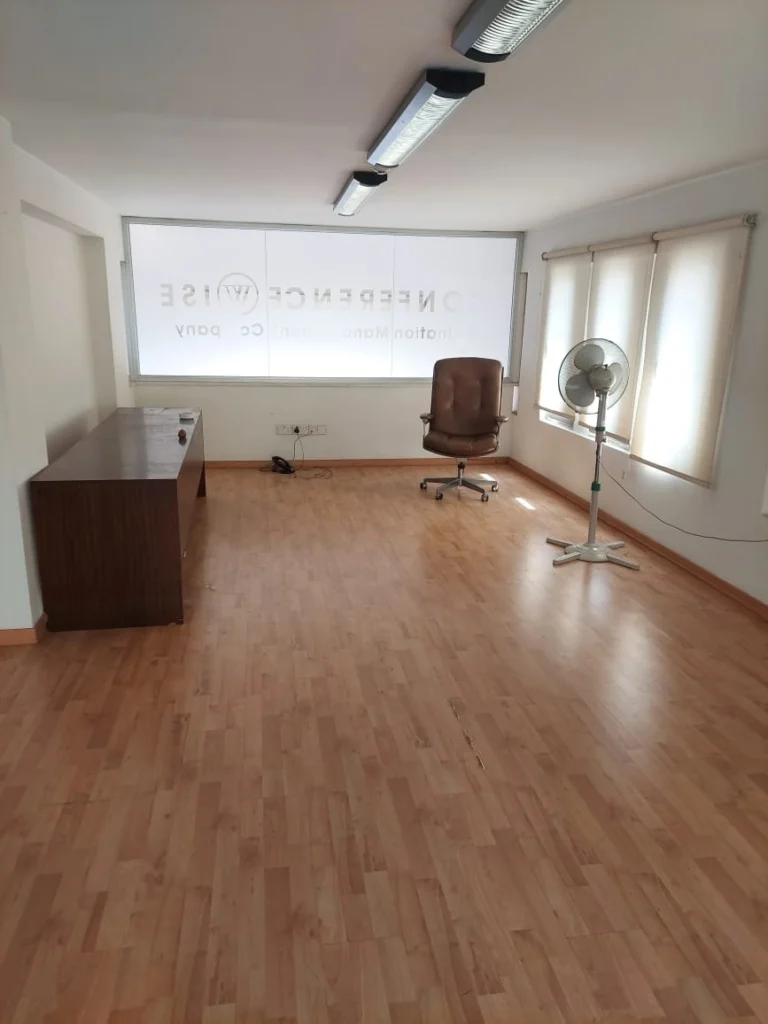 195m² Office for Rent in Limassol – Petrou kai Pavlou