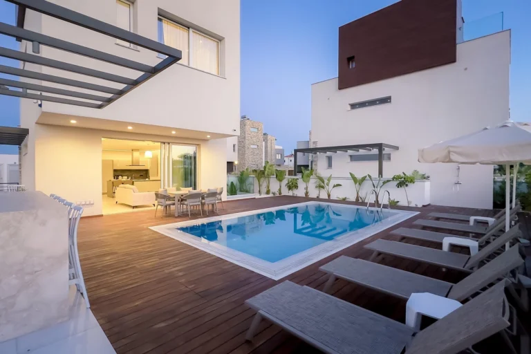 4 Bedroom House for Sale in Famagusta – Agia Napa