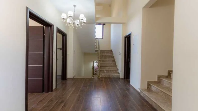 6+ Bedroom House for Sale in Limassol District