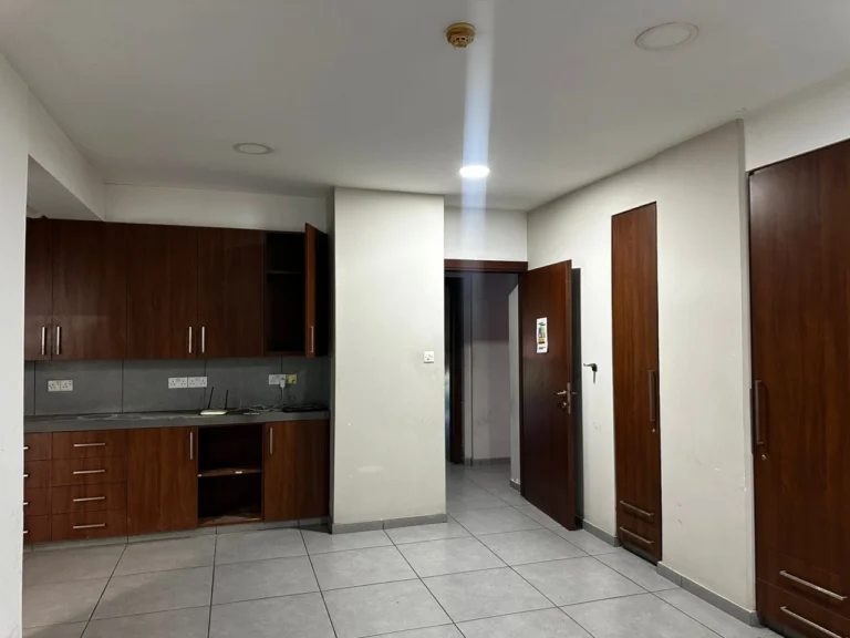 870m² Building for Sale in Limassol District