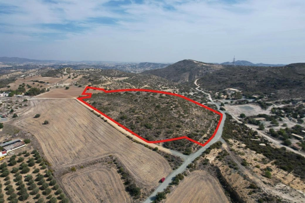 39,131m² Plot for Sale in Choirokoitia, Larnaca District