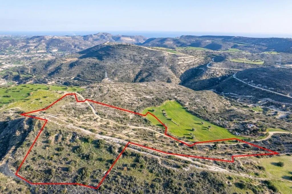 41,138m² Plot for Sale in Choirokoitia, Larnaca District