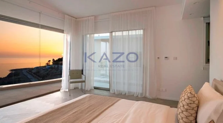 4 Bedroom House for Sale in Kissonerga, Paphos District