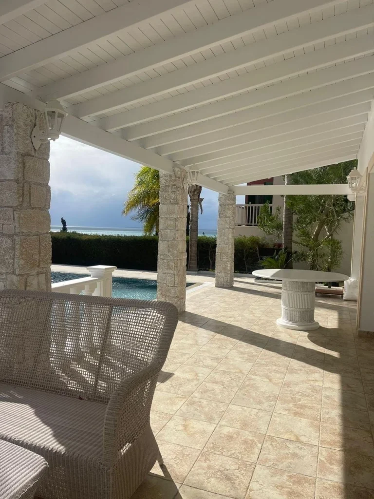 Дом с 4 спальнями в аренду в районе Лимассола