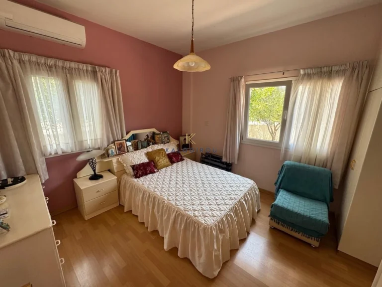 3 Bedroom House for Sale in Oroklini, Larnaca District