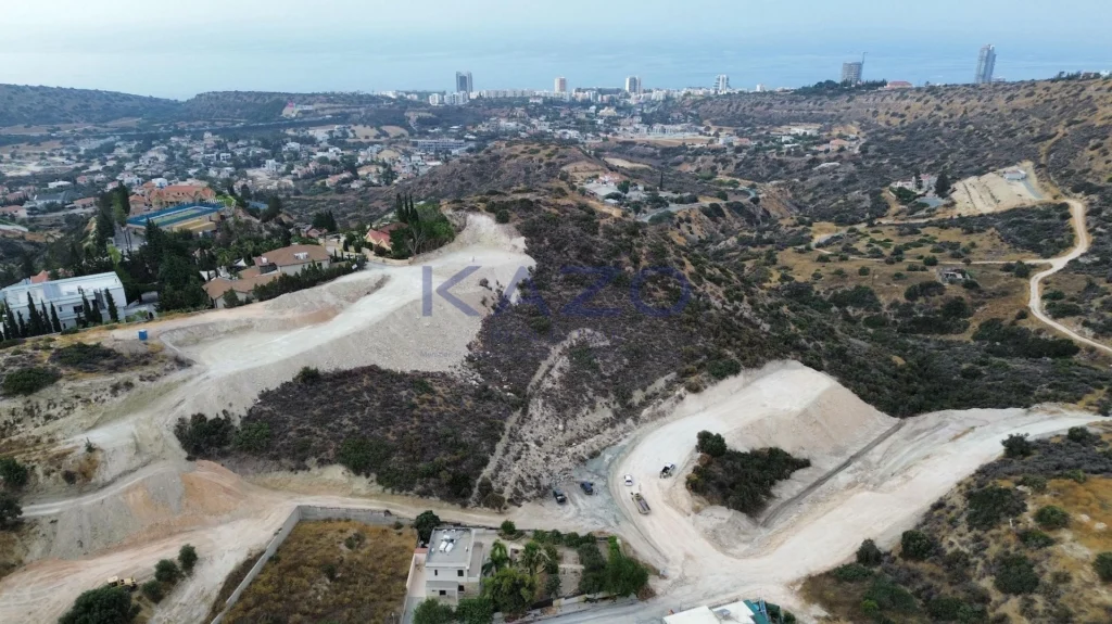 1,088m² Plot for Sale in Agios Tychonas, Limassol District