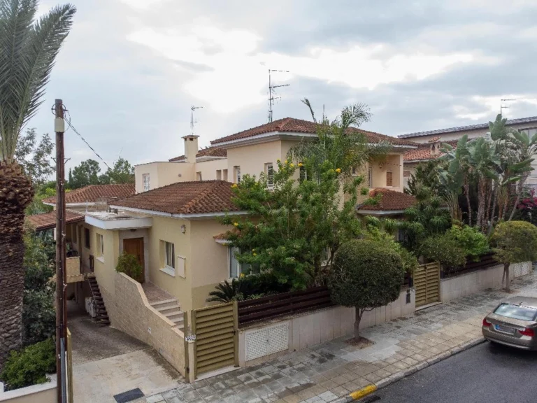 Cheap Houses and Villas for Sale Nicosia up to 800000 euro