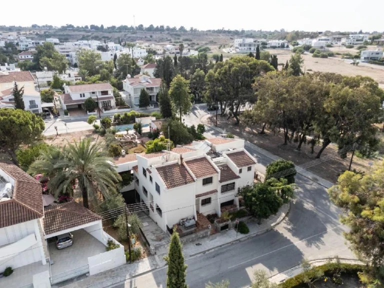 Cheap Houses and Villas for Sale Nicosia up to 800000 euro