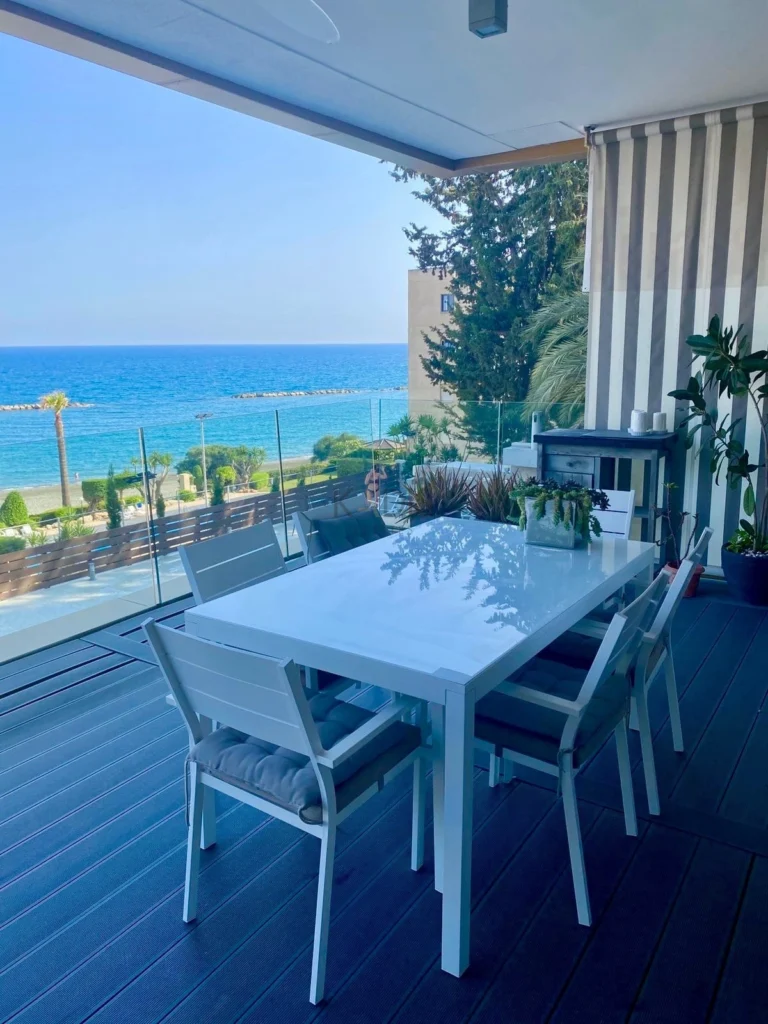 3 Bedroom Apartment for Sale in Agios Tychonas, Limassol District