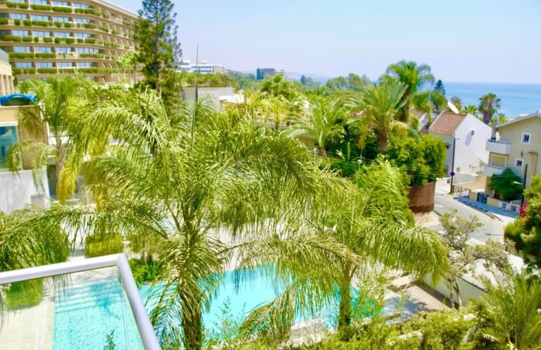 3 Bedroom Apartment for Sale in Agios Tychonas, Limassol District