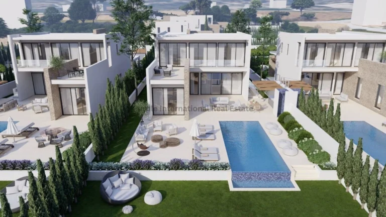 364m² House for Sale in Sea Caves, Paphos District