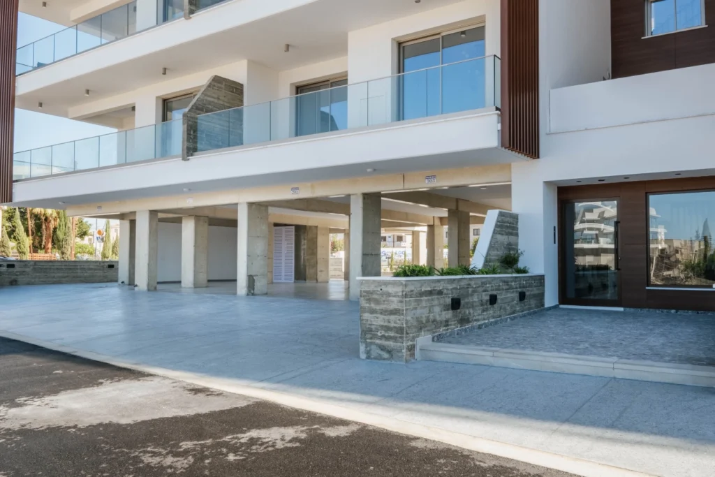 2 Bedroom Apartment for Sale in Paphos – Universal