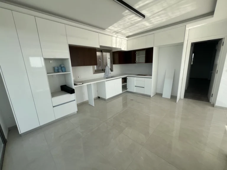 2 Bedroom Apartment for Sale in Paphos – Universal