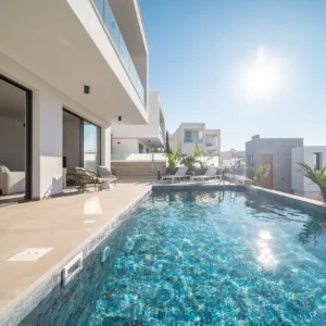 3 Bedroom House for Sale in Chlorakas, Paphos District