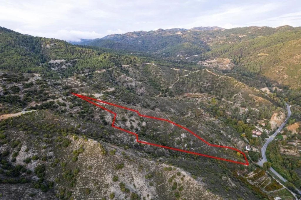 25,753m² Plot for Sale in Pelendri, Limassol District