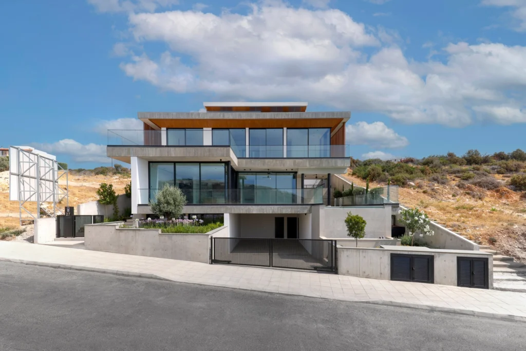 5 Bedroom House for Sale in Germasogeia, Limassol District