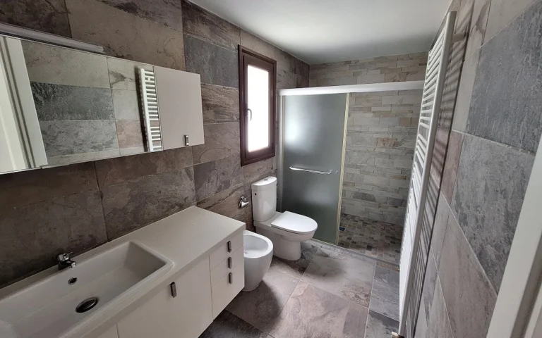 5 Bedroom House for Sale in Kakopetria, Nicosia District