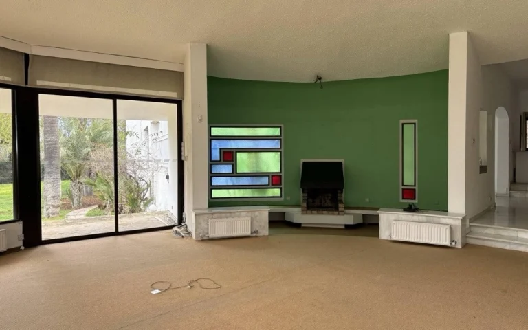 5 Bedroom House for Sale in Strovolos, Nicosia District