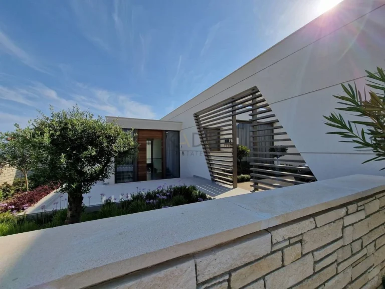 3 Bedroom House for Sale in Mouttagiaka, Limassol District