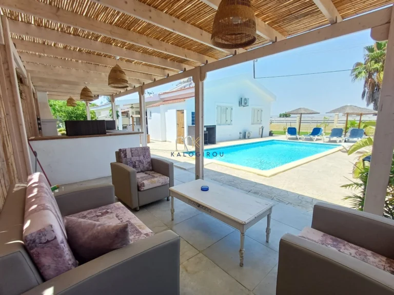 3 Bedroom House for Sale in Meneou, Larnaca District