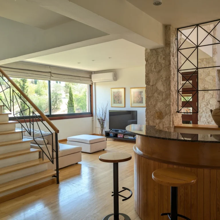 Cheap Houses and Villas for Sale Nicosia up to 600000 euro