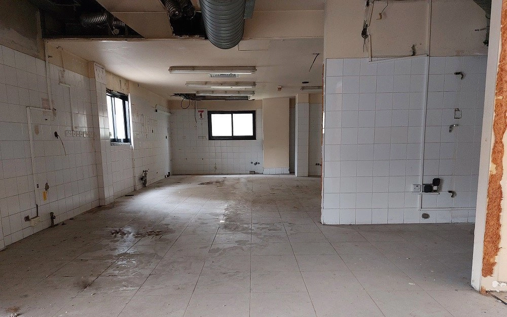 261m² Commercial for Sale in Agioi Omologites, Nicosia District