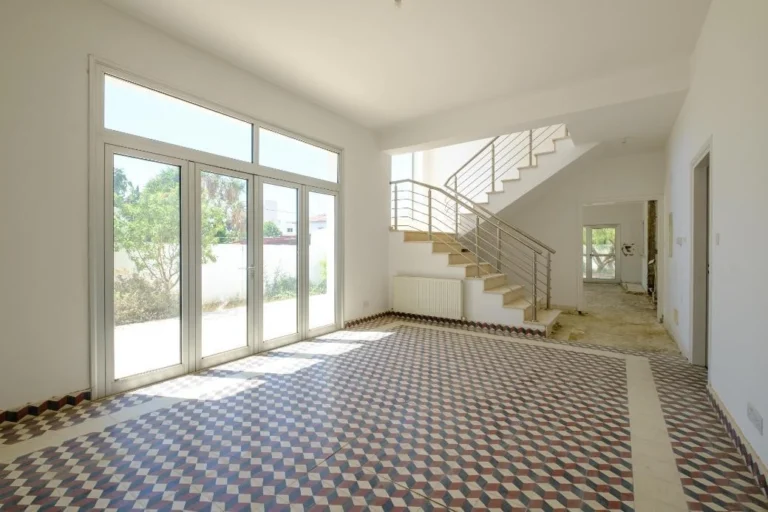 4 Bedroom House for Sale in Larnaca – Chrysopolitissa