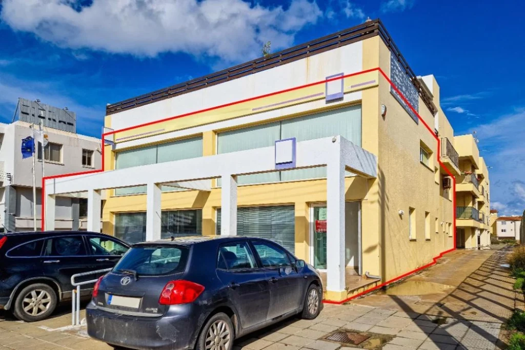 421m² Office for Sale in Deryneia, Famagusta District