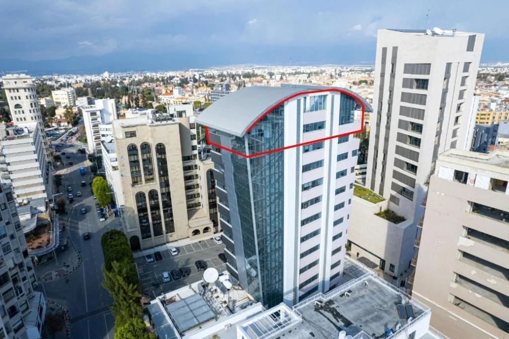 463m² Office for Sale in Nicosia District