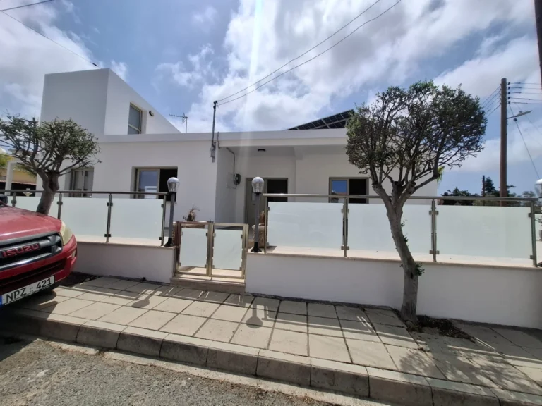 3 Bedroom House for Sale in Paphos – Agios Pavlos